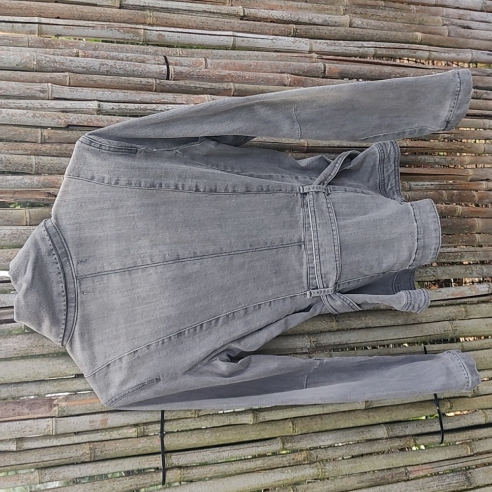 Jacket - Picture 7 of 7